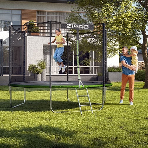 Zipro - trampoliny z siatką wewnętrzną