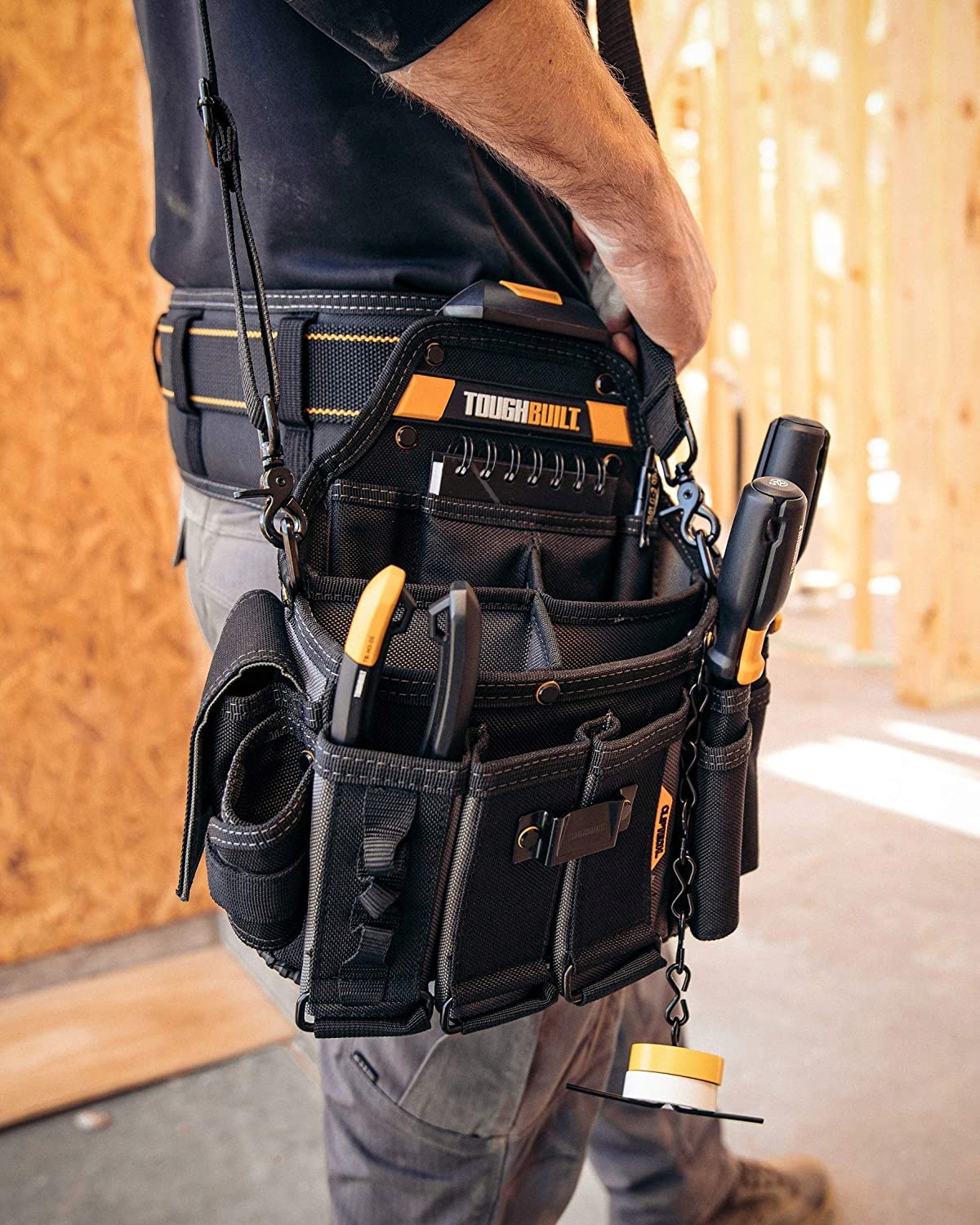 Torba elektryka ToughBuilt TB-CT-104 – Niezawodny towarzysz w pracy