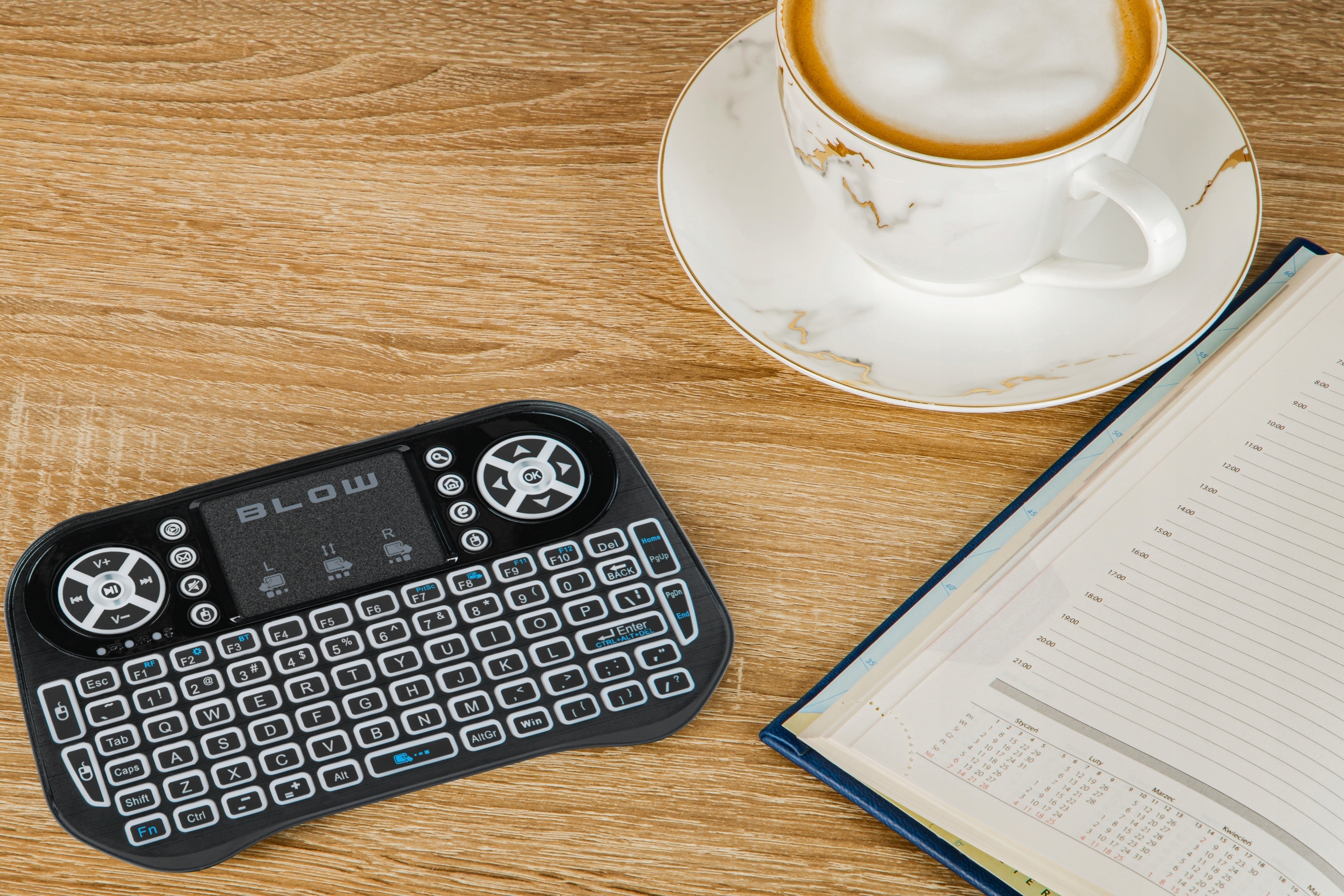 Klawiatura bezprzewodowa 2,4GHz + Bluetooth MiniKS-6 z Touchpadem – Idealne rozwiązanie do Twojego komputera