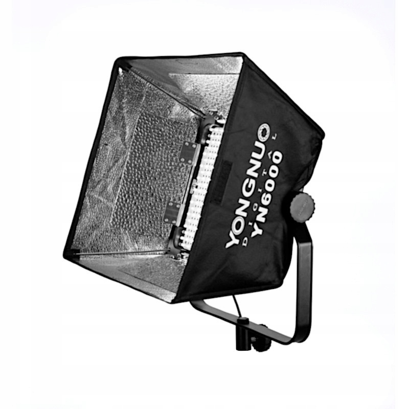 Modyfikatory światła – Wrota i dedykowany softbox w zestawie