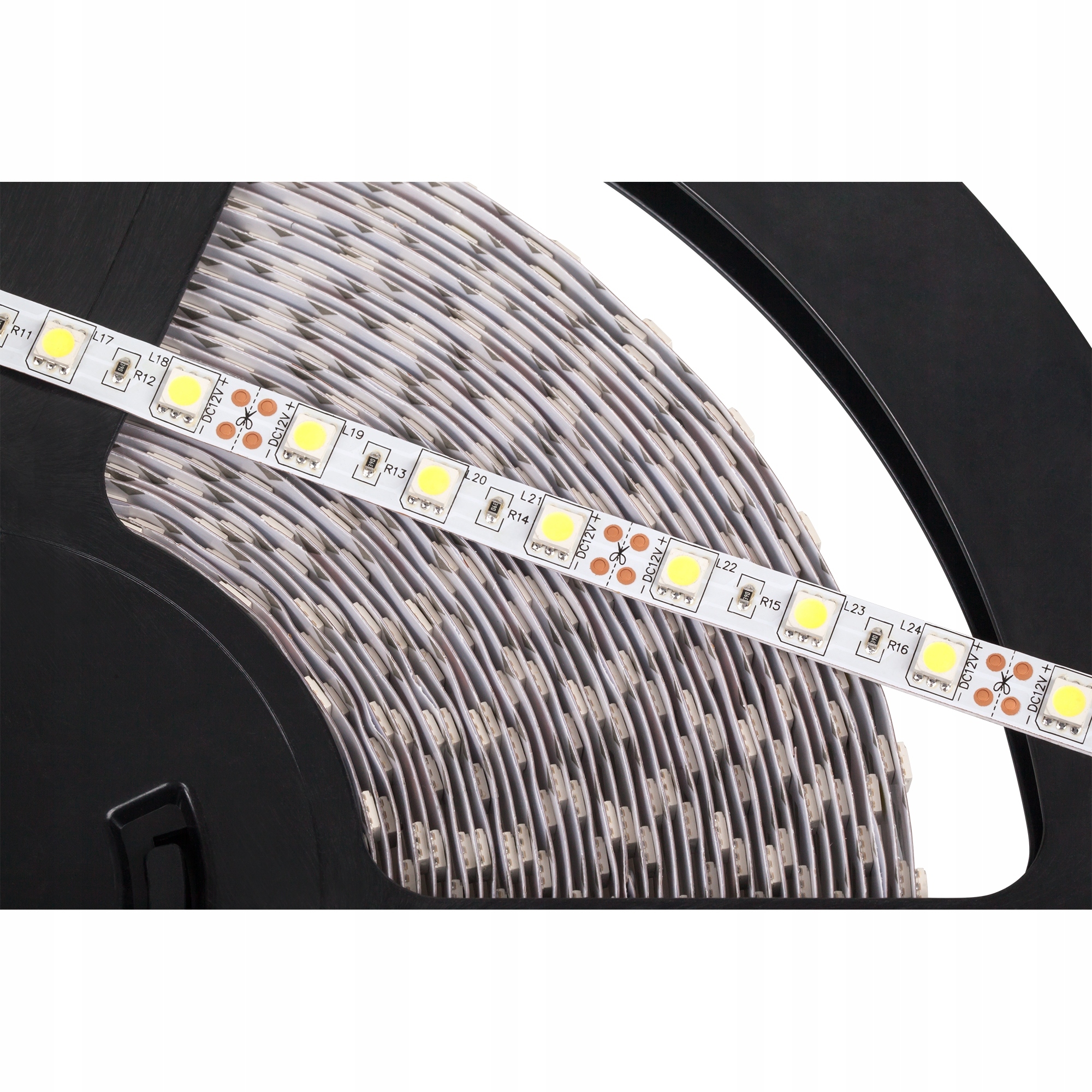 Techniczne detale: diody 5050 SMD i moc 5,6W/m