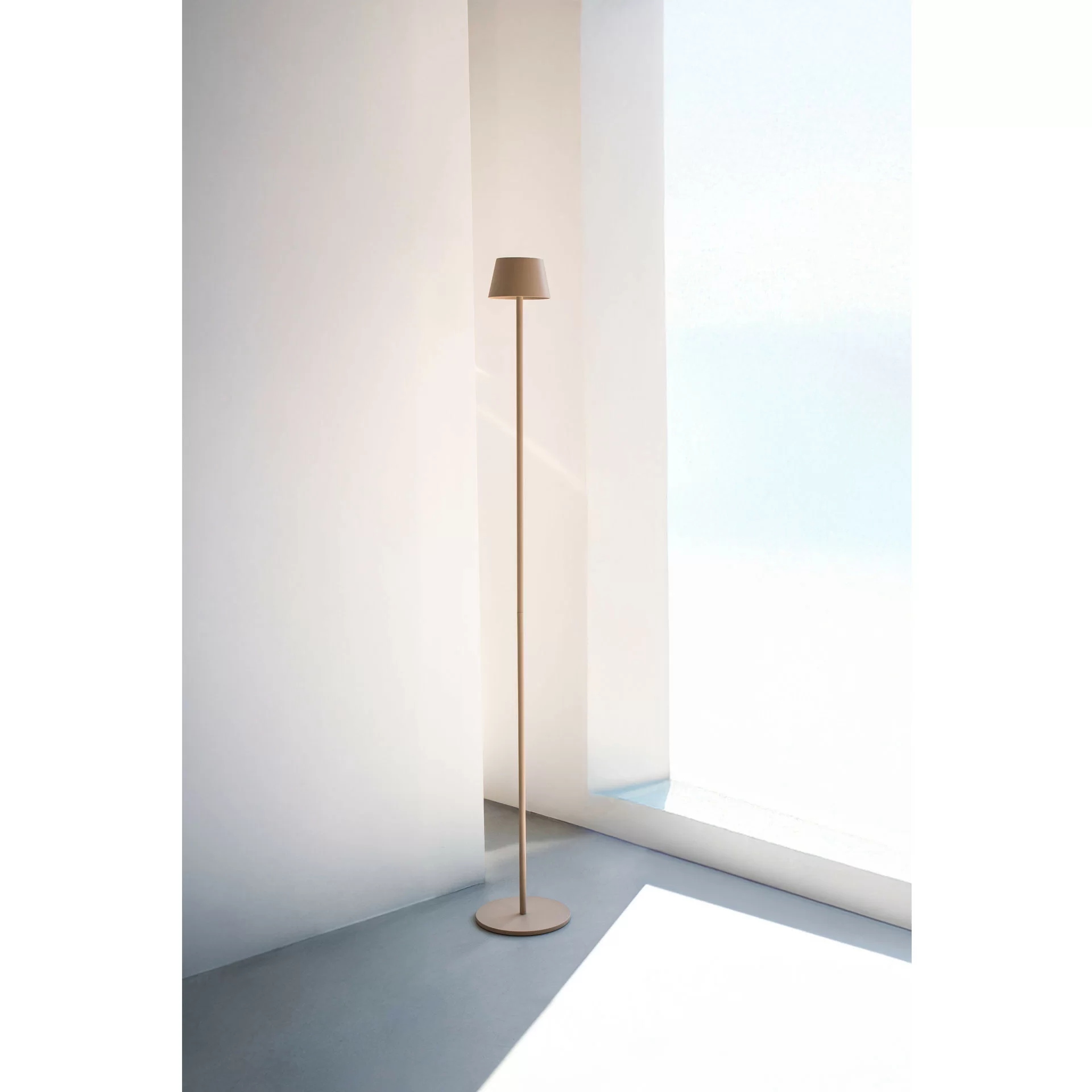 Nowoczesny design i matowa obudowa