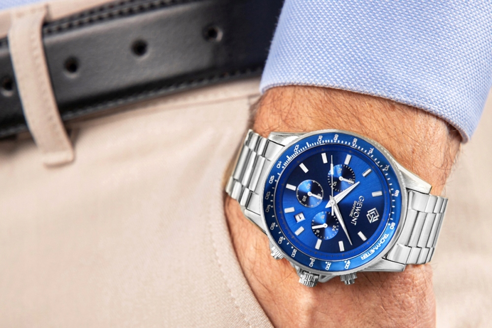 Zegarek Męski Chronograph Sapphire Srebrno Niebieski GW3520-B3 – Elegancja i funkcjonalność w jednym