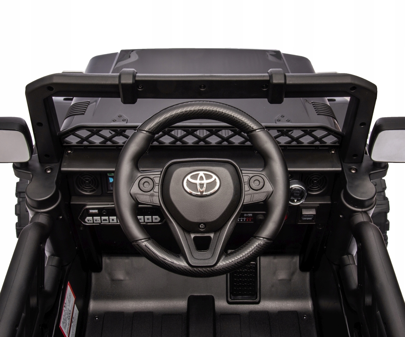 Pojazd na akumulator Toyota FJ Cruiser Black – Imponujące auto terenowe dla dzieci