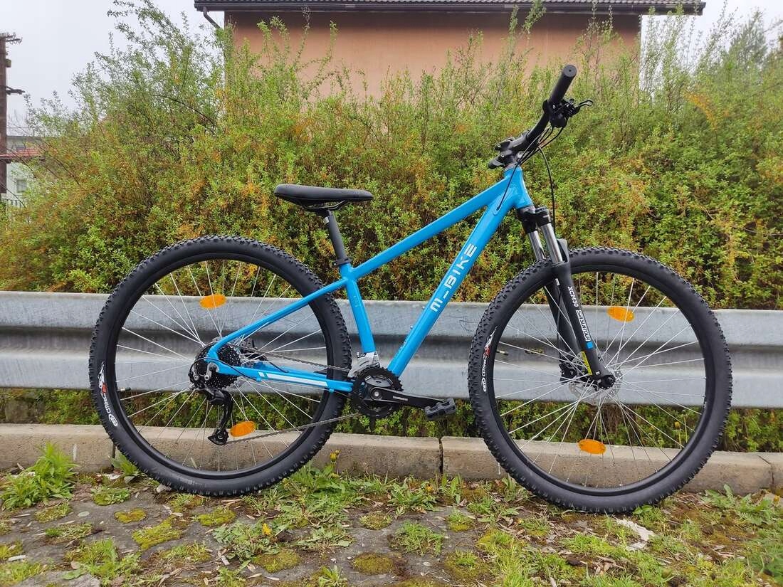 Amortyzator SR Suntour XCM30 HLO DS 100 mm – Płynna jazda po nierównościach