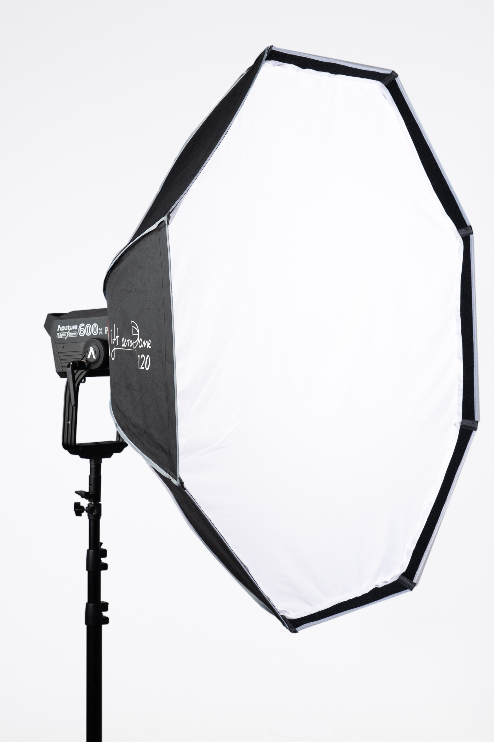 Oktagonalny softbox o średnicy 120 cm – Idealne do miękkiego rozpraszania światła