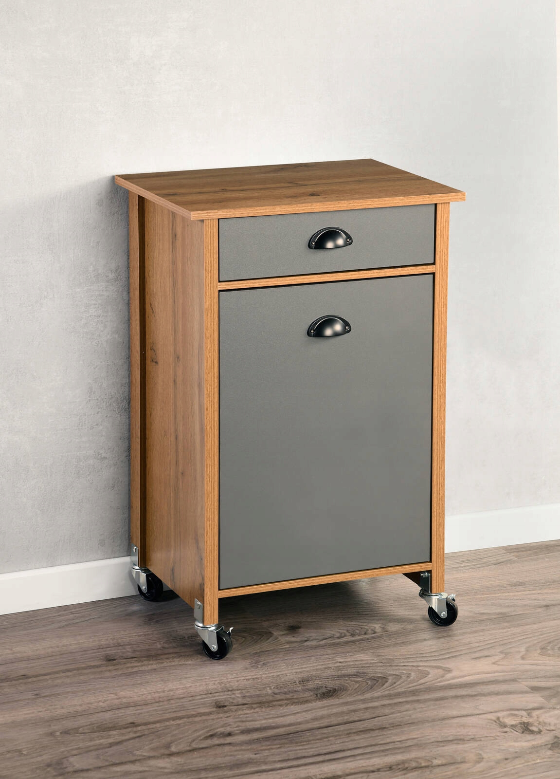 Wymiary dostosowane do potrzeb – Kompaktowe rozmiary 79 x 50 x 37 cm