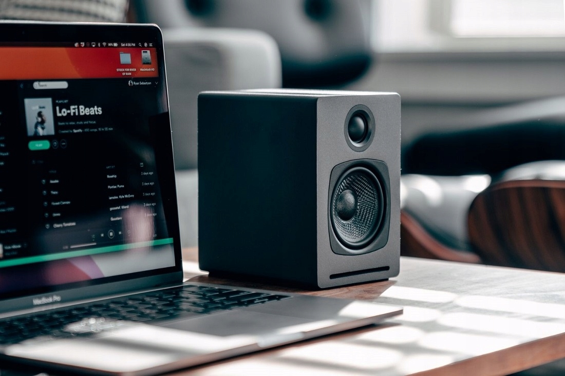 Łatwe strumieniowanie muzyki z aplikacją Audioengine Control