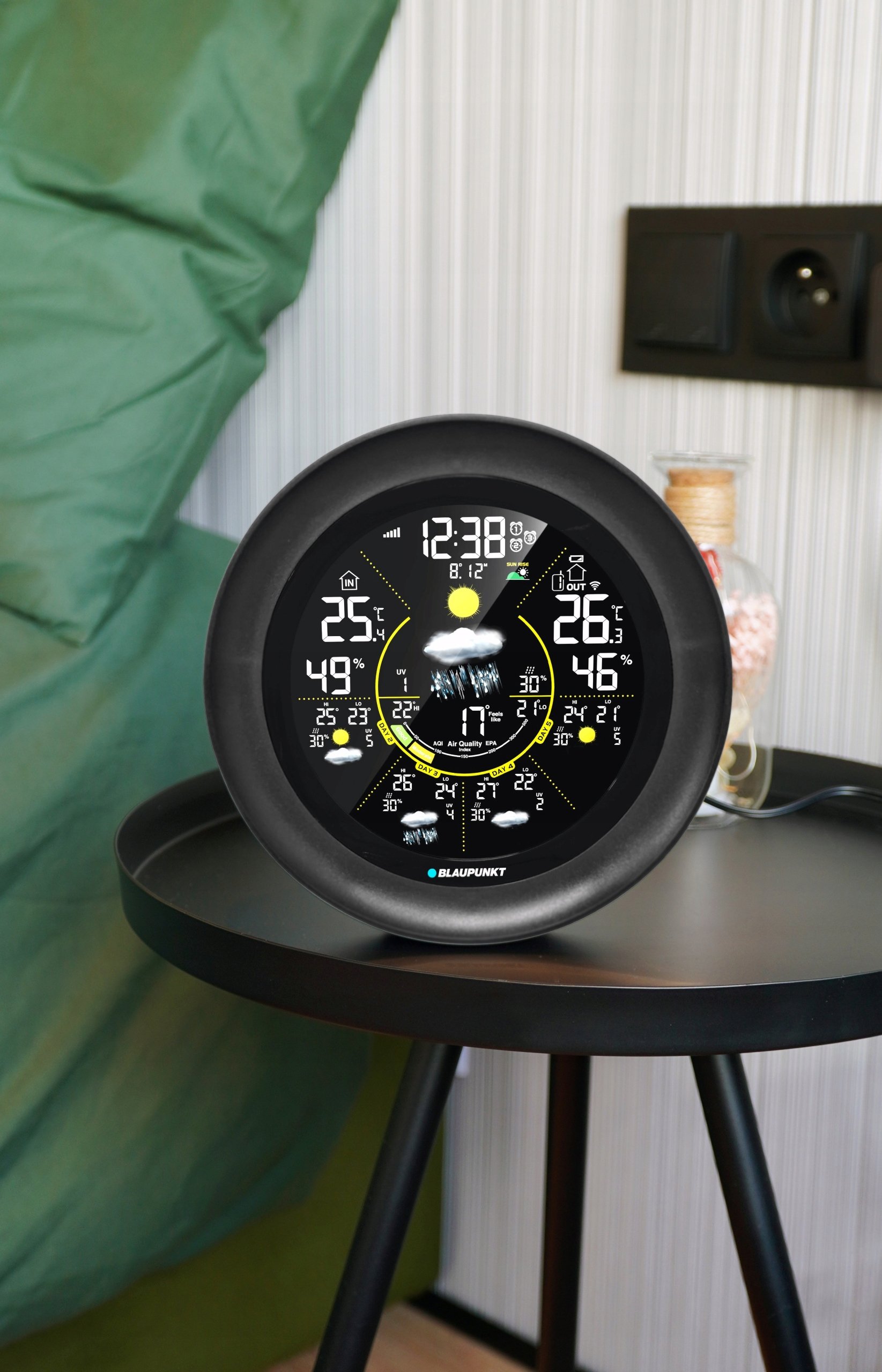 Alarm i funkcja budzika z drzemką