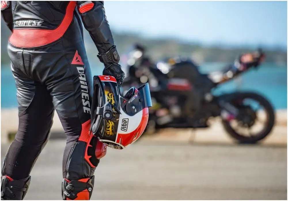 Interkom Motocyklowy Sena 30K EVO Single – Nowoczesna komunikacja na drodze