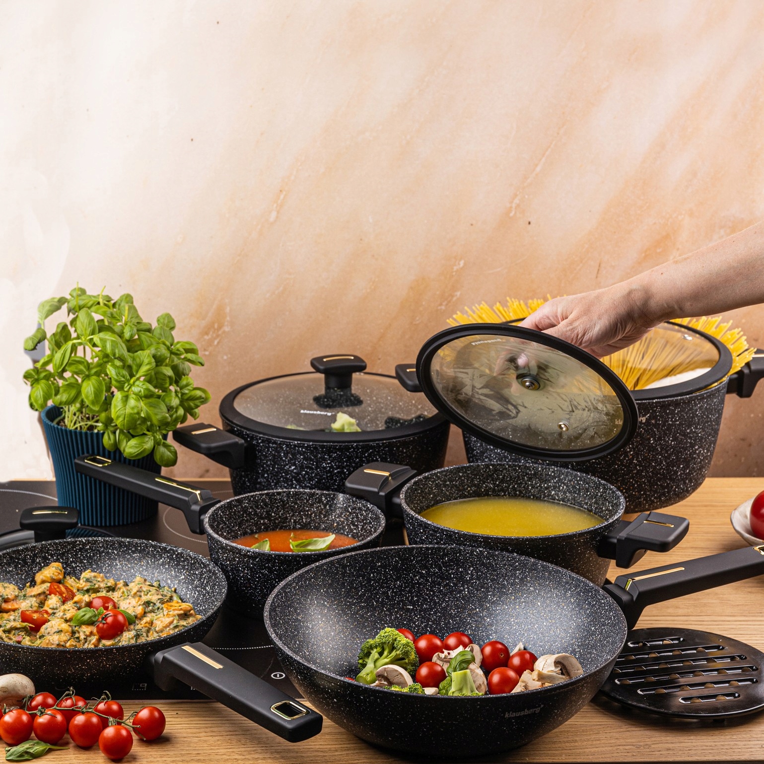 Wszechstronność i funkcjonalność – Zestaw do gotowania dla domu i gastronomii