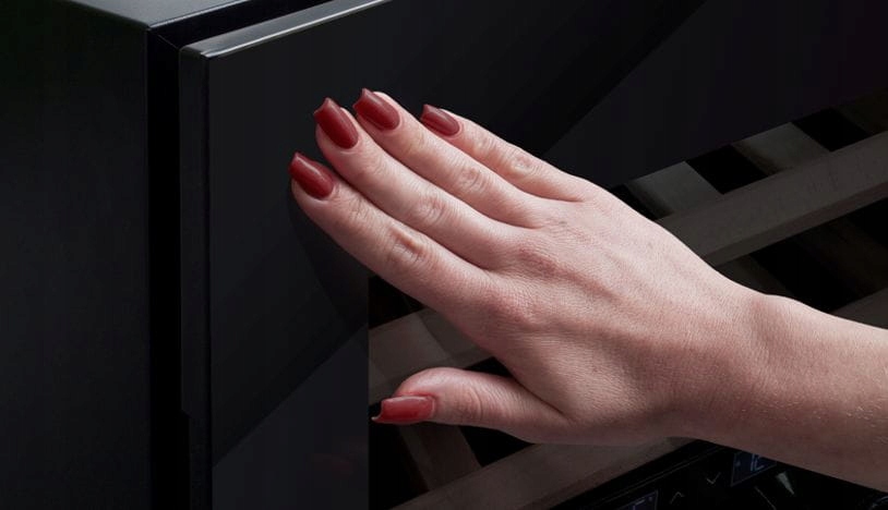 System Push to Open – Nowoczesne i wygodne otwieranie drzwi