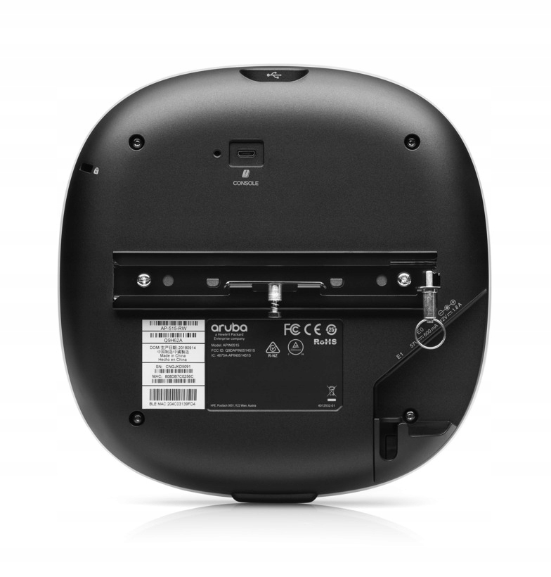 Wbudowane funkcje Power over Ethernet (PoE) dla łatwej instalacji