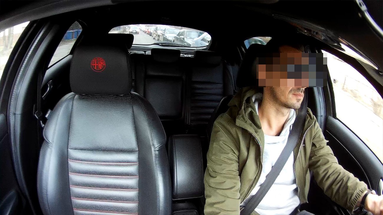 i kątem widzenia 170 stopni