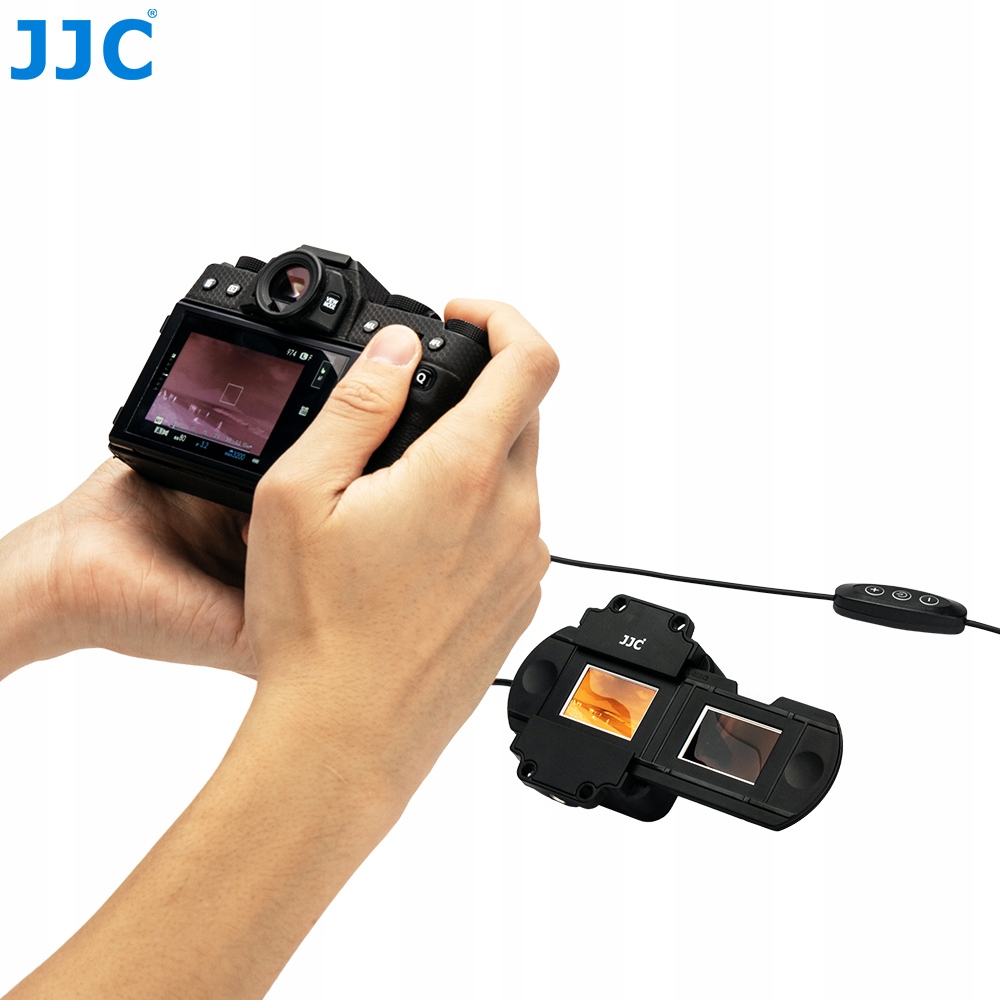 podswietlacz-led-skaner-negatywow-slajdow-filmow-135-mm-35mm_o6760_5.jpg