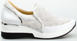 AGA Sneakersy ażurowe wsuwane skórzane srebrne Aga-39