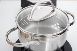 SSW Garnek ze stali nierdzewnej z pokrywką SSW COMFORT 1 l   śr. 14cm