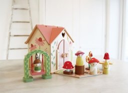 Tender Toys Przenośny, leśny domek z wyposażeniem i laleczkami