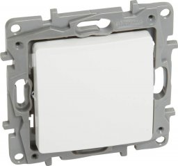 Legrand Łącznik jednobiegunowy 10AX NILOE biały (764500)
