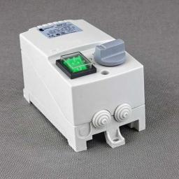BREVE Regulator prędkości obrotowej 1-fazowy ARW 3,0/2 230V 3A IP54 (17886-9991)