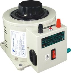 BREVE Autotransformator 1-fazowy AUTO KIEA 4 230V/0-260V 3,8A 19854-0032