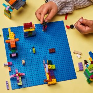 LEGO Classic Niebieska płytka konstrukcyjna (11025) 4