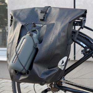 Wozinsky Wodoodporna torba rowerowa sakwa na bagażnik 25l 2w1 czarny (WBB24BK) 8