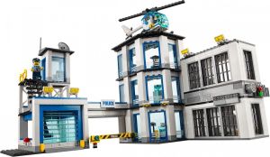 LEGO City Posterunek Policji (60141) 3