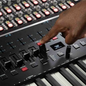 M-Audio M-AUDIO Oxygen PRO 49 - Klawiatura Sterująca 8