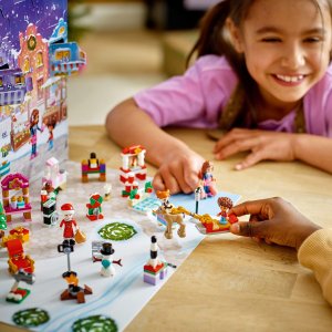 LEGO Friends Kalendarz Adwentowy (41706) 3