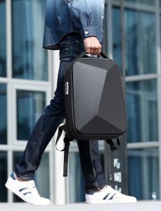 Plecak Mozos PM37 na laptopa antykradzieżowy USB 20-32L TSA 2