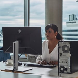 Komputer HP Desktop Pro Tower 400 G9, Core i5-12500, 16 GB, Intel UHD Graphics 770, 512 GB M.2 PCIe Windows 11 Pro 9