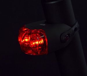 SPANNINGA Lampka tylna JET XB usb (SNG-999122) 4