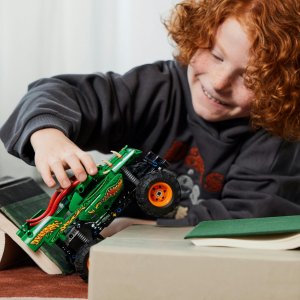 LEGO Technic Monster Jam™ Dragon™ (42149) 2