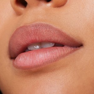 Essence Konturówka do Ust 01-cinnamon spice Matowy (0,3 g) 5