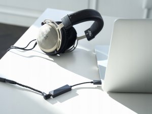 Wzmacniacz słuchawkowy Astell&Kern Tranzystorowy HC3 6