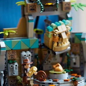 LEGO Indiana Jones Świątynia złotego posążka (77015) 16