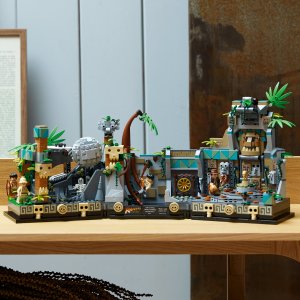 LEGO Indiana Jones Świątynia złotego posążka (77015) 4