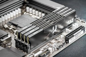 Pamięć GoodRam IRDM, DDR5, 32 GB, 6800MHz, CL34 (IR-6800D564L34S/32GDC) 12
