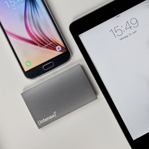 Dysk zewnętrzny SSD Intenso Portable SSD Premium Edition 2TB Szary (3823470) 5