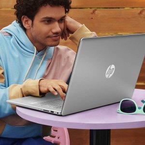 Laptop HP Laptop HP 17-cn0053ds / 700J3UA / Intel N4120 / 4GB / SSD 128GB / Intel UHD / FullHD / Win 11 / Różowy 8