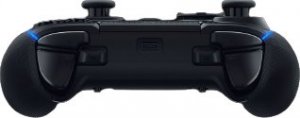 Pad Razer Wolverine V2 Pro (RZ06-04710100-R3G1) 2
