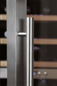 Chłodziarka do wina Caso Caso | Wine cooler | WineComfort 24 | Energy efficiency class G | Bottles capacity 24 bottles | Cooling type Compressor technology | Juodas 8