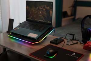 Podstawka chłodząca Surefire Podstawka chłodząca SureFire BoraX1 Gaming RGB 4