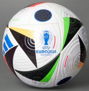 Adidas Piłka Euro24 Pro miłość do piłki nożnej IQ3682 biała 11