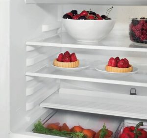 Lodówka Whirlpool Chłodziarko-zamrażarka do zabudowy WBUF011 8