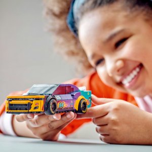 LEGO Speed Champions NASCAR® Next Gen Chevrolet Camaro ZL1 (76935) 2