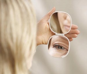 Lusterko kosmetyczne Joseph & Joseph 2-in-1 compact magnifying mirror Viva ™ Josephjoseph® Lommespejl 8
