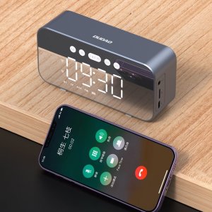 Głośnik Dudao Bezprzewodowy głośnik Dudao Y17 zegarek, budzik, 1200mAh, AUX, FM, BT 5.3 srebrny 3