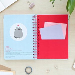 Pusheen Planner tygodniowy 2023/2024 z kolekcji Purrfect Love (14.8 x 21 cm) 11